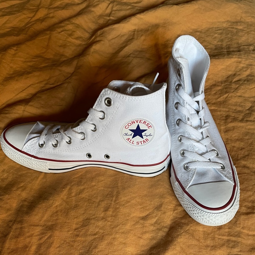 Women’s white high top converse